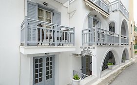 Golden Beach Studios Down Town